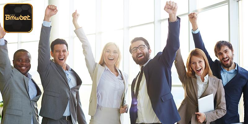 Đội ngũ nhân sự nhà cái tận tâm làm việc